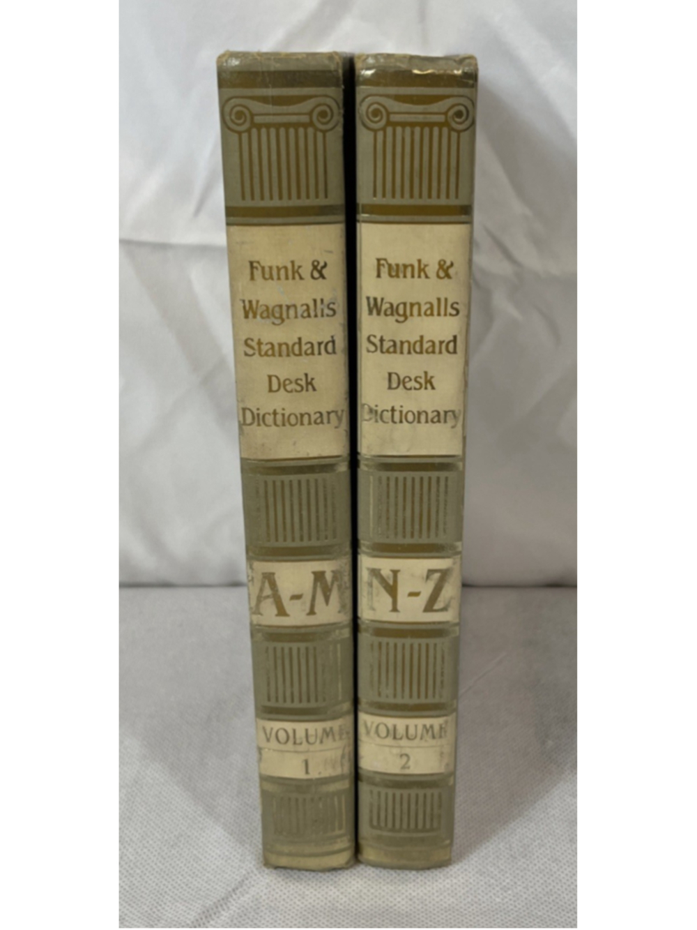 Funk & Wagnalls Standard Desk Dictionary 2 Volume Set 1985 Ed. Hardcover English